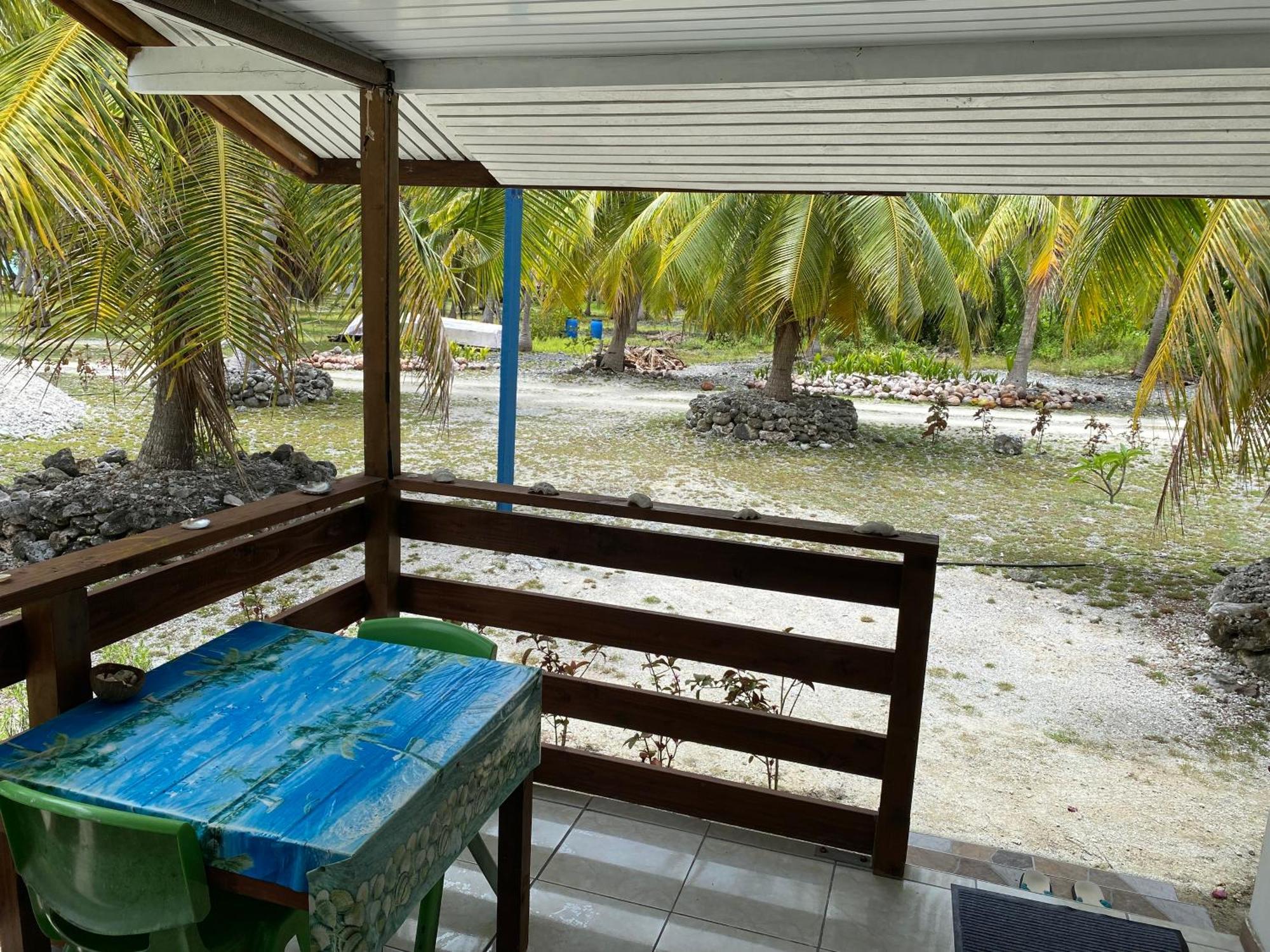 Отель Korikori House Fakarava II Rotoava Экстерьер фото