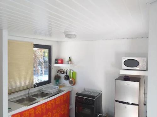 Отель Korikori House Fakarava II Rotoava Экстерьер фото