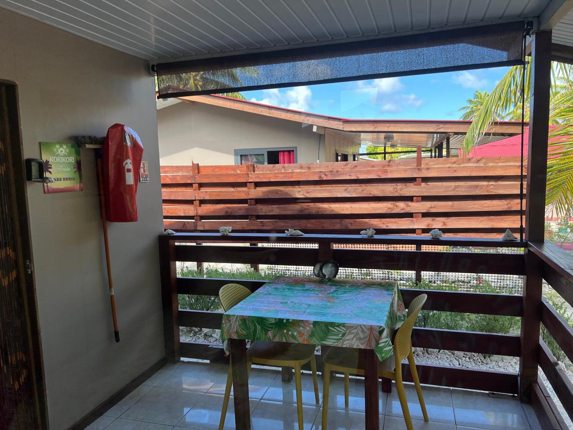 Отель Korikori House Fakarava II Rotoava Экстерьер фото